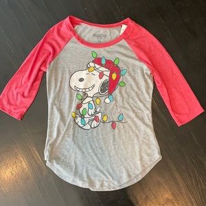 Peanuts Snoopy Holiday Christmas 3/4 sleeve tee XS